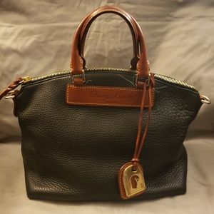 Dooney and Bourke purse